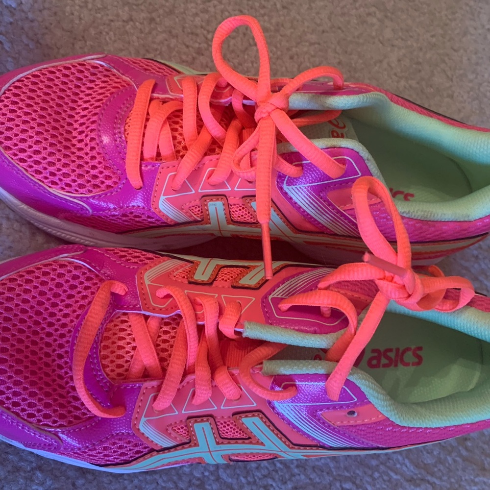 ASICS Running Shoe